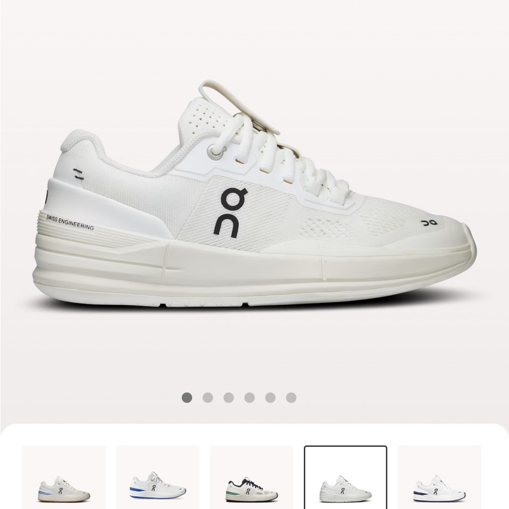 Brand new, never worn white and green Roger pro onclouds